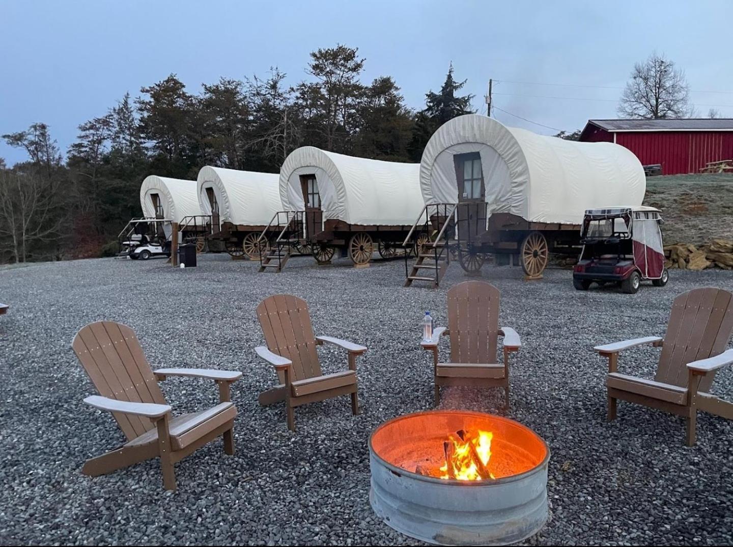 Smoky Hollow Outdoor Resort Covered Wagon Sevierville Exterior photo